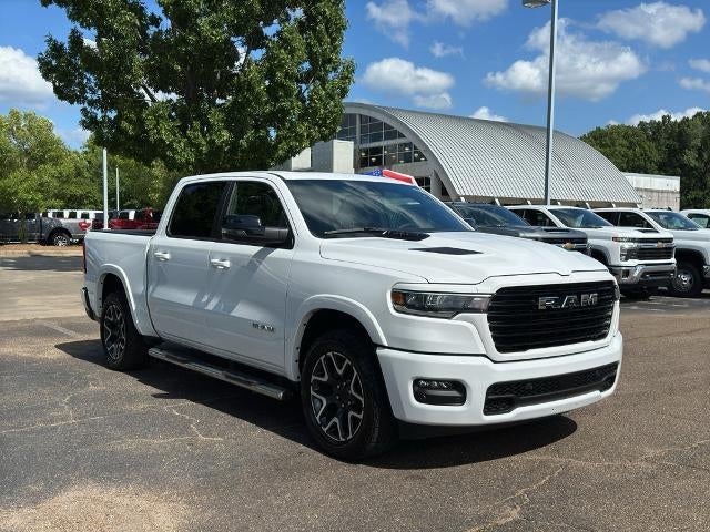 2025 RAM 1500 Laramie 4x4 Crew Cab 5'7" Box