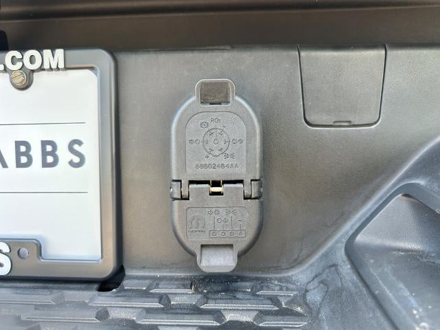 2025 RAM 1500 Laramie 4x4 Crew Cab 5'7" Box