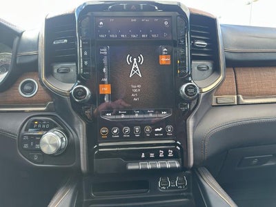 2020 RAM 1500 Longhorn 4x4 Crew Cab 5'7" Box