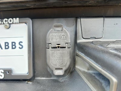 2020 RAM 1500 Longhorn 4x4 Crew Cab 5'7" Box