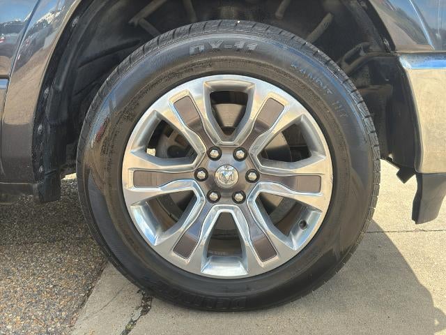 2020 RAM 1500 Longhorn 4x4 Crew Cab 5'7" Box