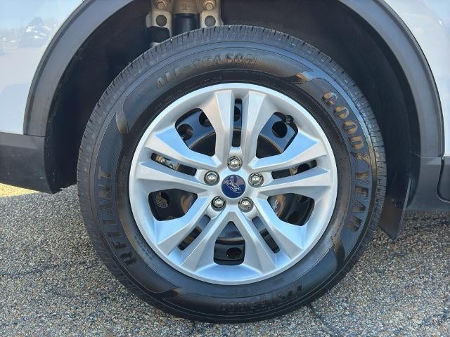 2022 Ford Escape S FWD