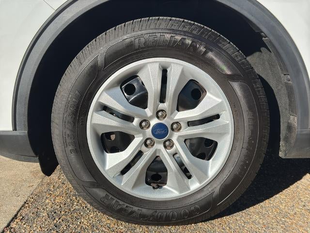 2022 Ford Escape S FWD