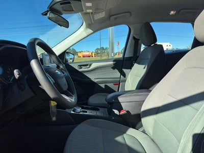 2022 Ford Escape S FWD