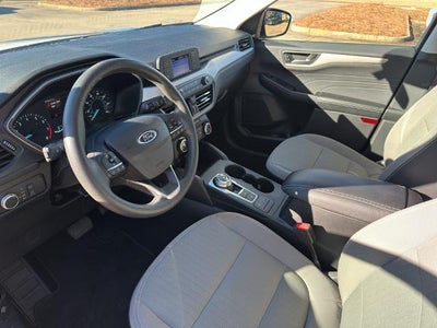 2022 Ford Escape S FWD