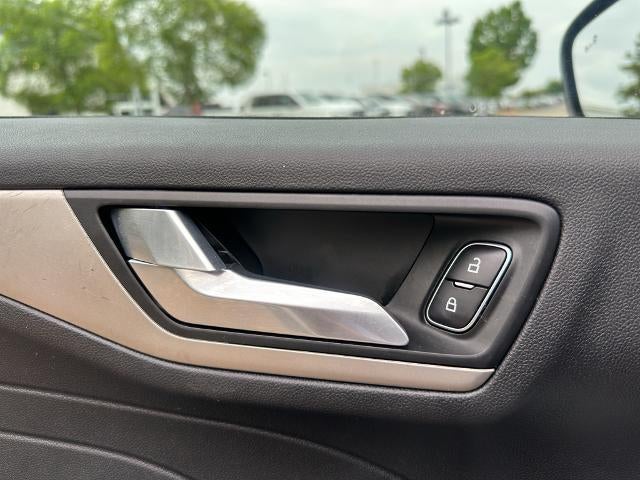 2021 Ford Escape SE FWD