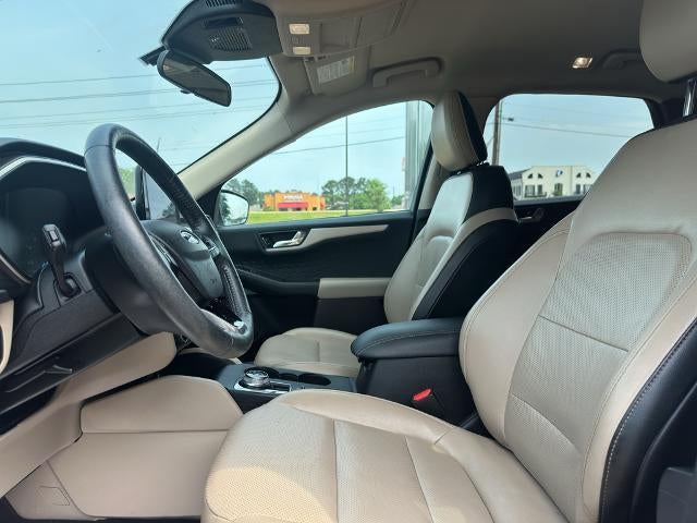 2020 Ford Escape SEL FWD