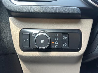 2020 Ford Escape SEL FWD