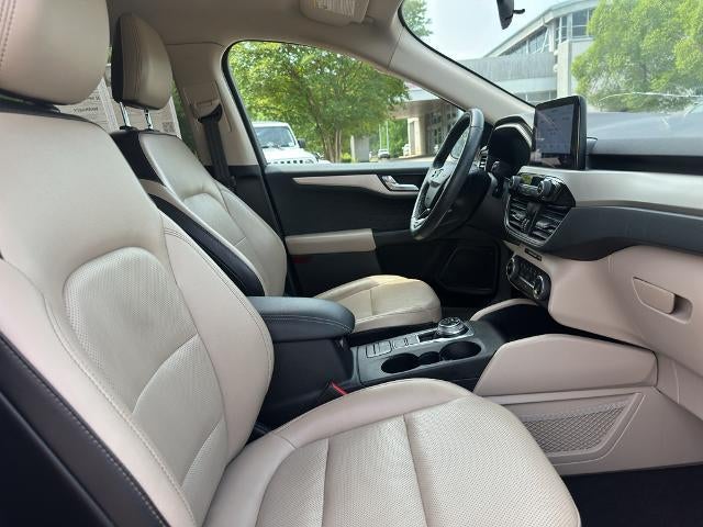 2020 Ford Escape SEL FWD
