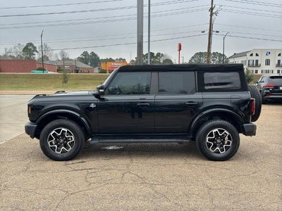 2022 Ford Bronco Outer Banks 4 Door 4x4