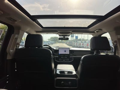 2023 Ford Expedition Max XLT 4x2