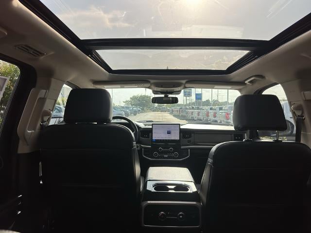 2023 Ford Expedition Max XLT 4x2
