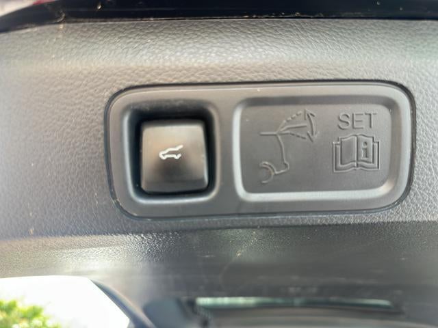 2023 Ford Expedition Max XLT 4x2