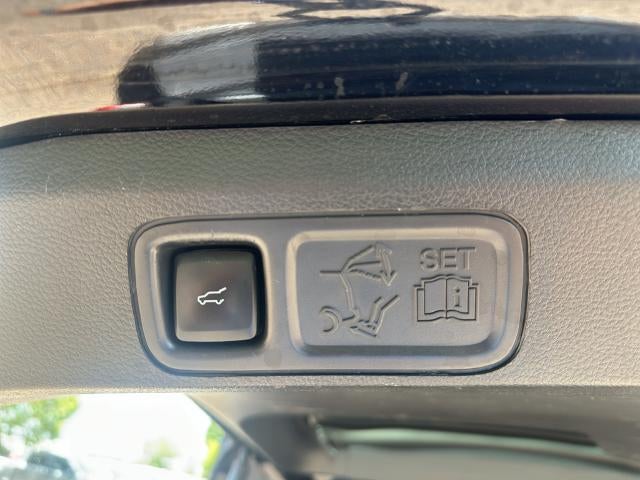 2023 Ford Expedition Max Limited 4x2