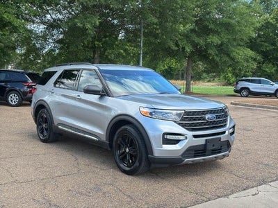 2023 Ford Explorer XLT RWD