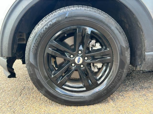 2023 Ford Explorer XLT RWD