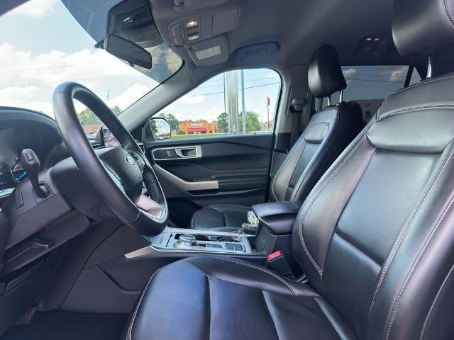 2023 Ford Explorer XLT RWD