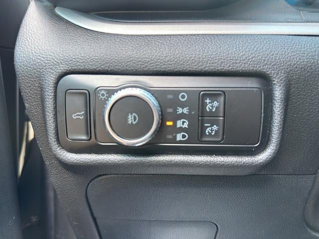 2023 Ford Explorer XLT RWD