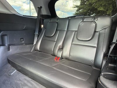 2023 Ford Explorer XLT RWD