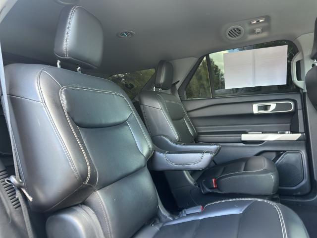 2023 Ford Explorer XLT RWD