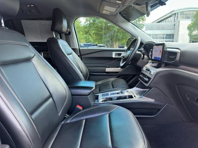 2023 Ford Explorer XLT RWD