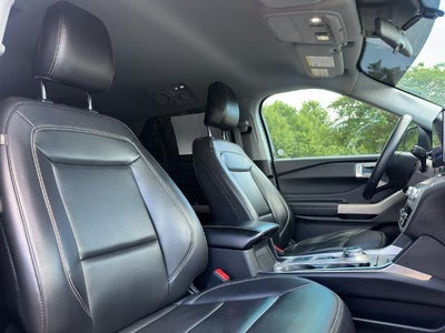 2023 Ford Explorer XLT RWD