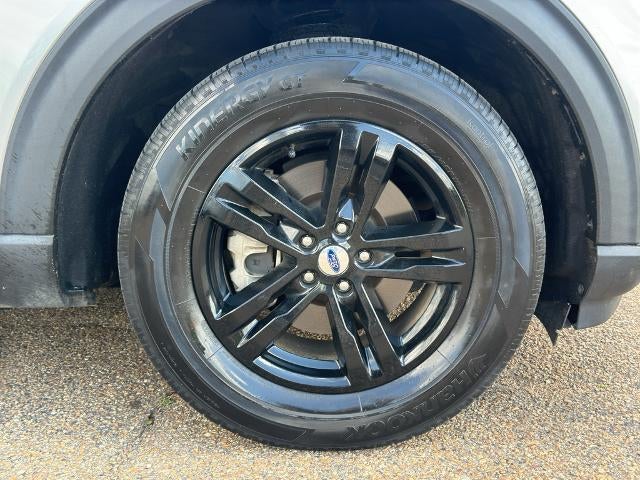 2023 Ford Explorer XLT RWD