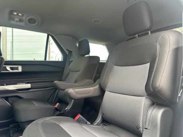 2022 Ford Explorer XLT RWD