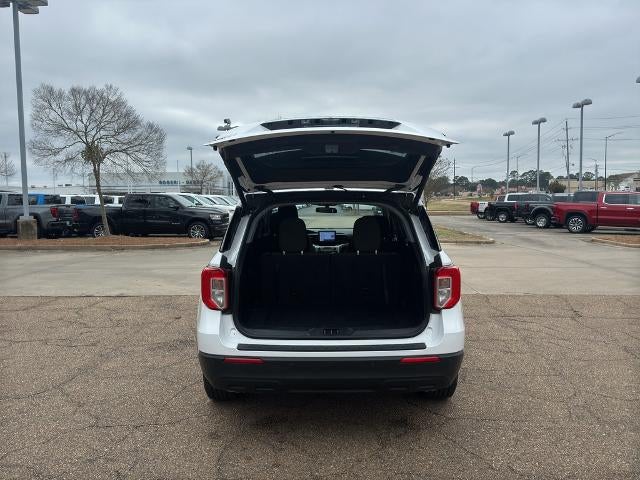 2022 Ford Explorer XLT RWD