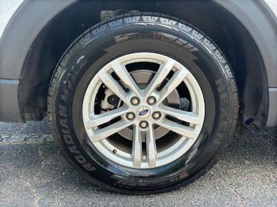 2024 Ford Explorer XLT RWD