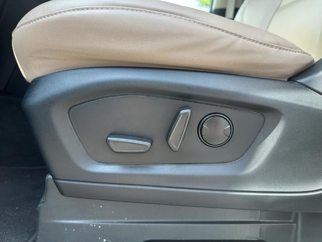 2024 Ford Explorer XLT RWD
