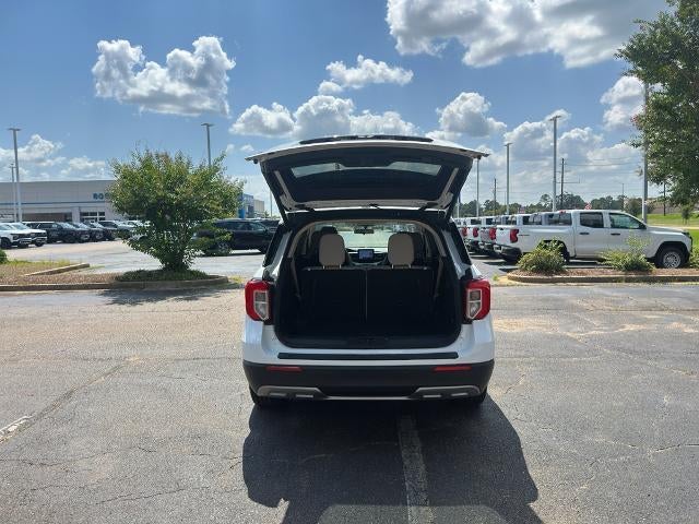 2024 Ford Explorer XLT RWD