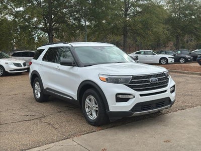 2023 Ford Explorer XLT 4WD