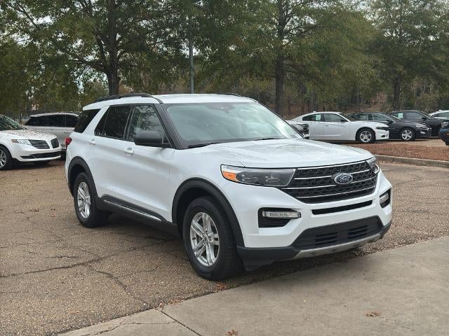 2023 Ford Explorer XLT 4WD