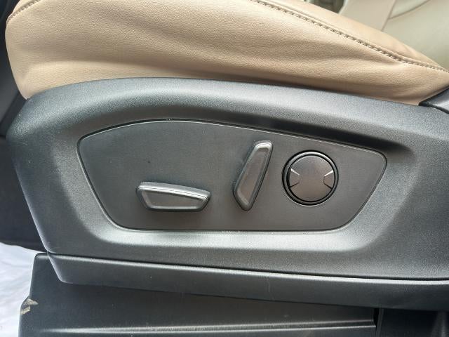 2023 Ford Explorer XLT 4WD