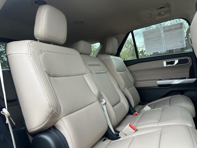 2023 Ford Explorer XLT 4WD