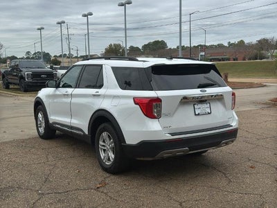 2023 Ford Explorer XLT 4WD
