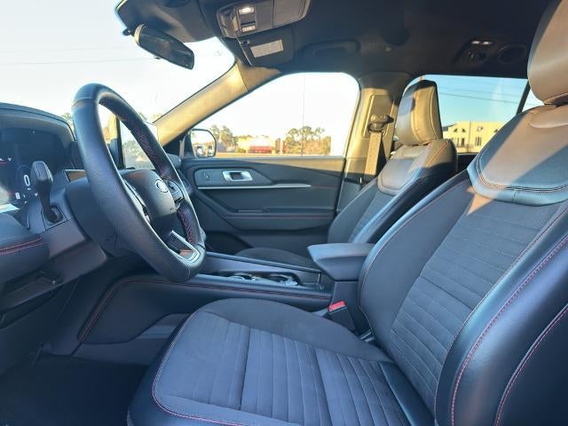 2025 Ford Explorer ST-Line 4WD
