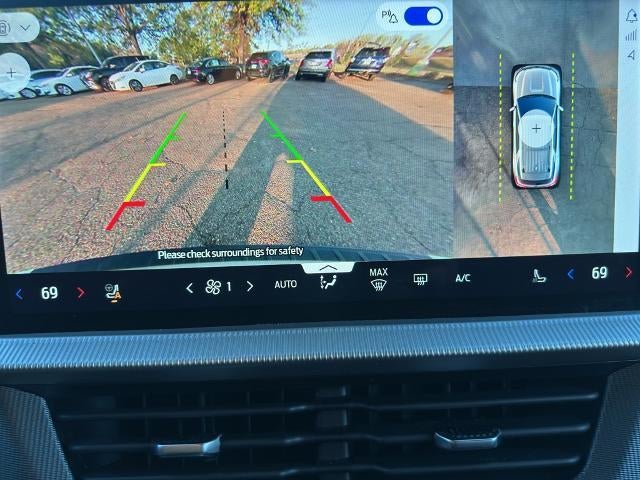 2025 Ford Explorer ST-Line 4WD