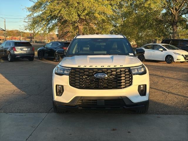 2025 Ford Explorer ST-Line 4WD
