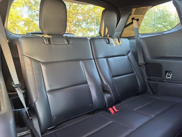 2025 Ford Explorer ST-Line 4WD