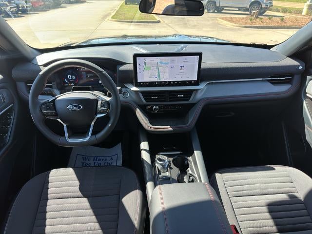 2025 Ford Explorer ST-Line 4WD