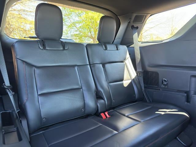 2025 Ford Explorer ST-Line 4WD