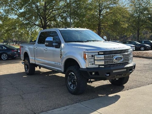 2019 Ford Super Duty F-250 SRW Platinum 4WD Crew Cab 6.75' Box