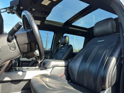 2019 Ford Super Duty F-250 SRW Platinum 4WD Crew Cab 6.75' Box