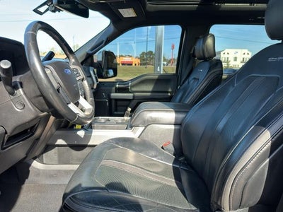 2019 Ford Super Duty F-250 SRW Platinum 4WD Crew Cab 6.75' Box