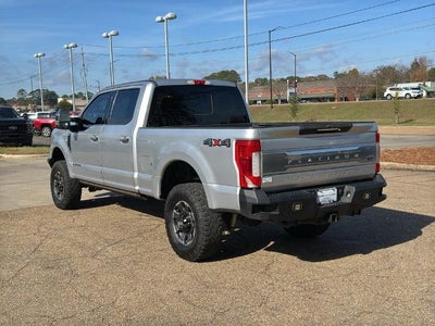 2019 Ford Super Duty F-250 SRW Platinum 4WD Crew Cab 6.75' Box