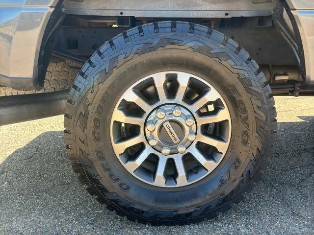 2020 Ford Super Duty F-250 SRW LARIAT 4WD Crew Cab 6.75' Box