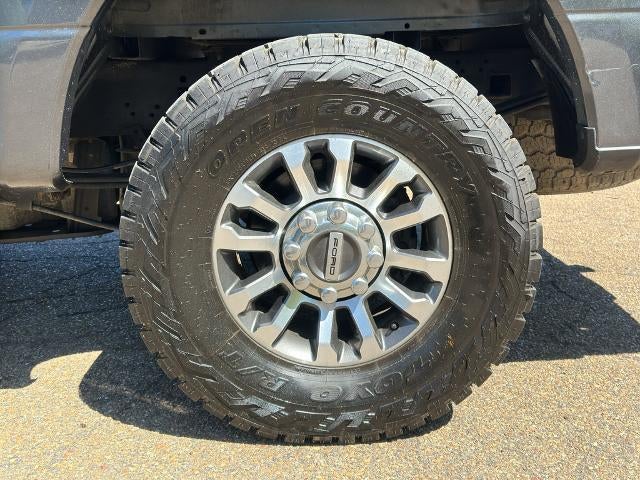 2020 Ford Super Duty F-250 SRW LARIAT 4WD Crew Cab 6.75' Box