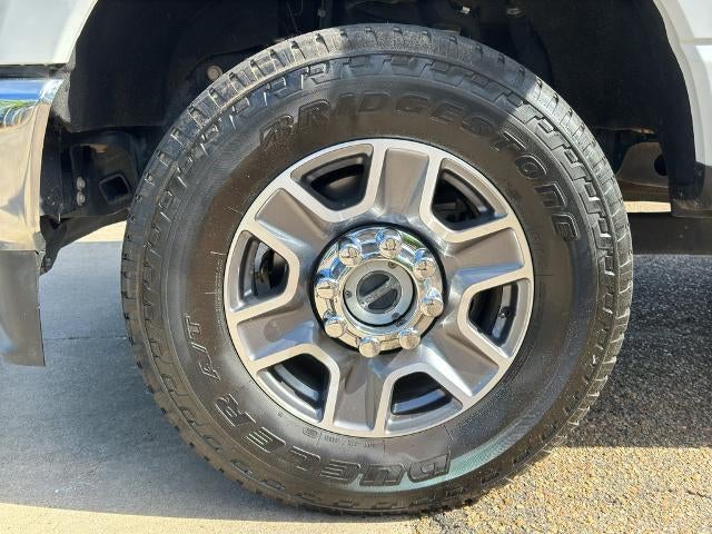 2024 Ford Super Duty F-250 SRW LARIAT 4WD Crew Cab 6.75' Box